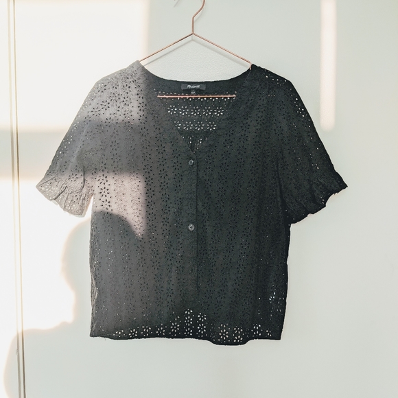 Madewell Eyelet Boxy Button-Down Shirt - Picture 2 of 3